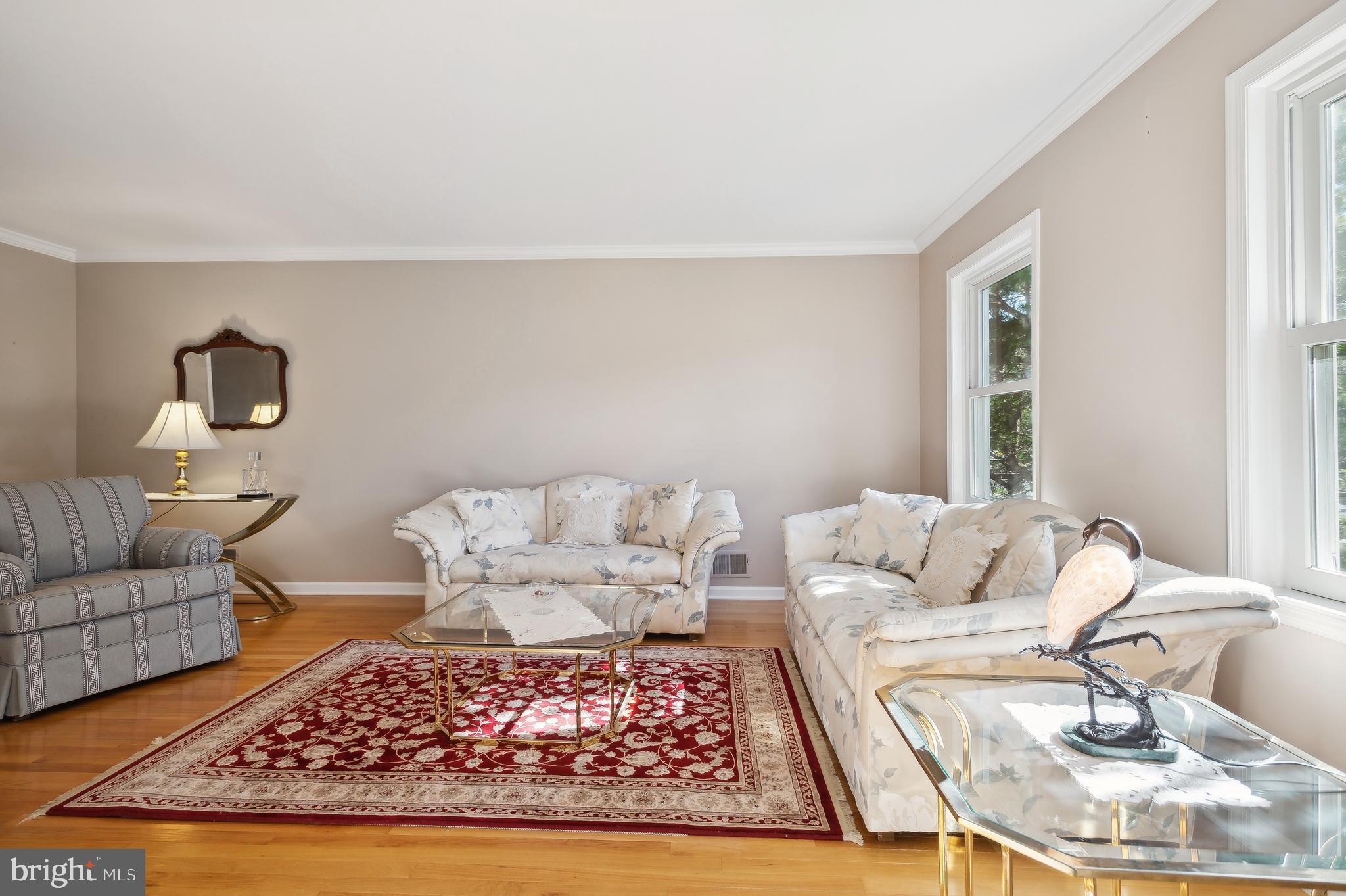 6 Matthew Road Hillsborough, NJ 08844 - Photo 5 of 36 Gallery Image 5