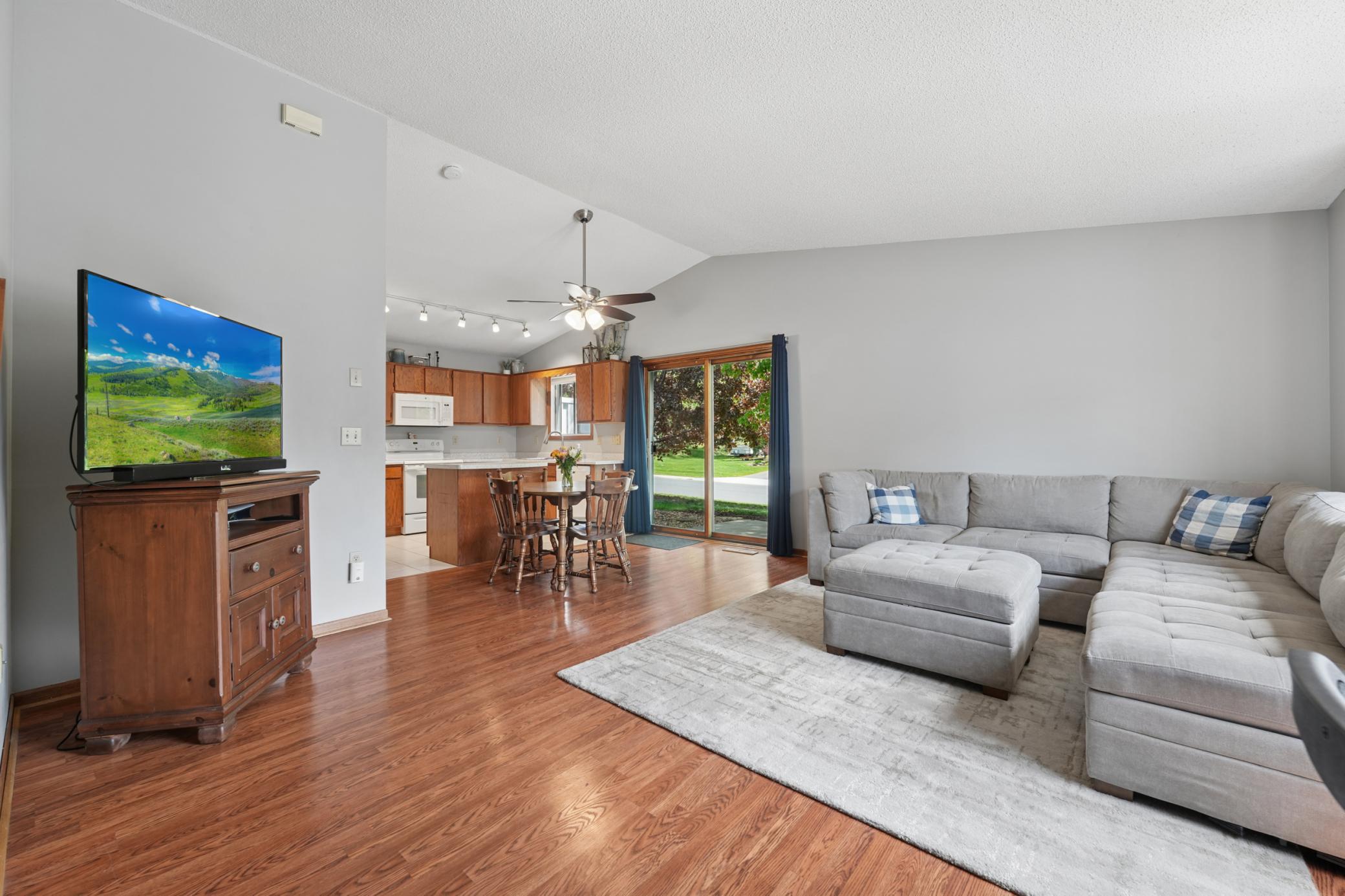 6A Oak Road, Unit B Circle Pines, MN 55014 - Photo 6 of 26