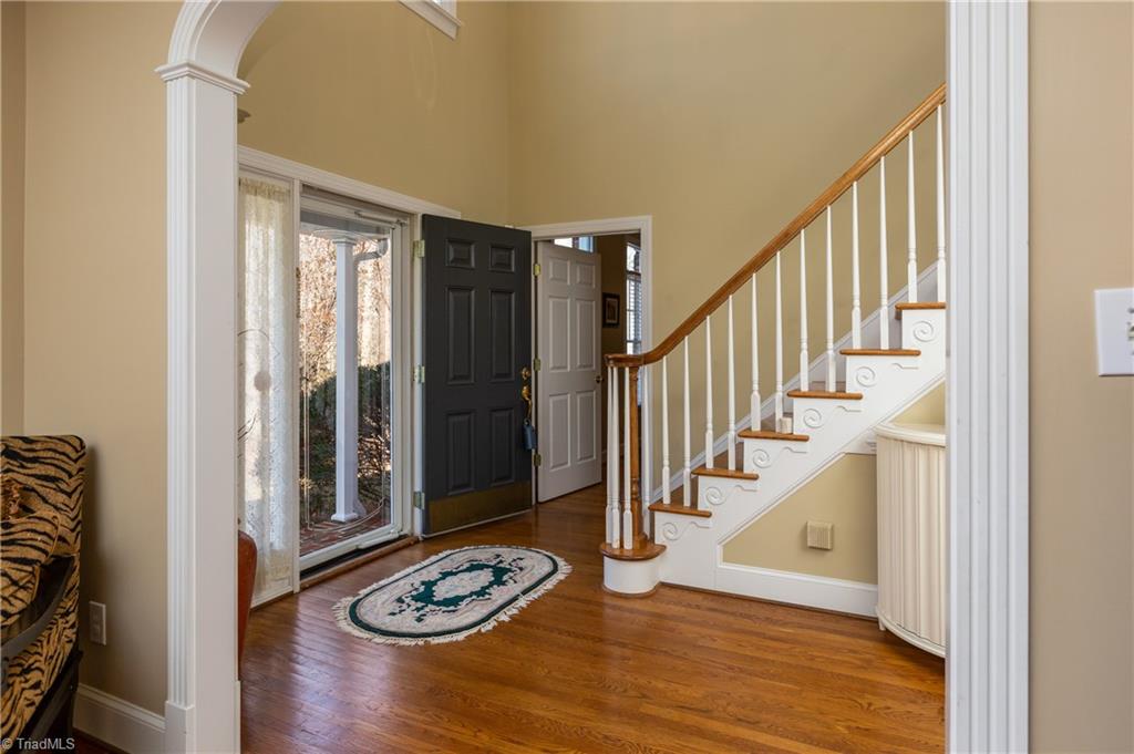 8607 Case Ridge Drive Oak Ridge, NC 27310 - Photo 4 of 30