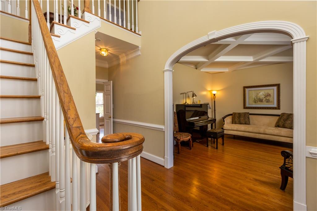 8607 Case Ridge Drive Oak Ridge, NC 27310 - Photo 5 of 30