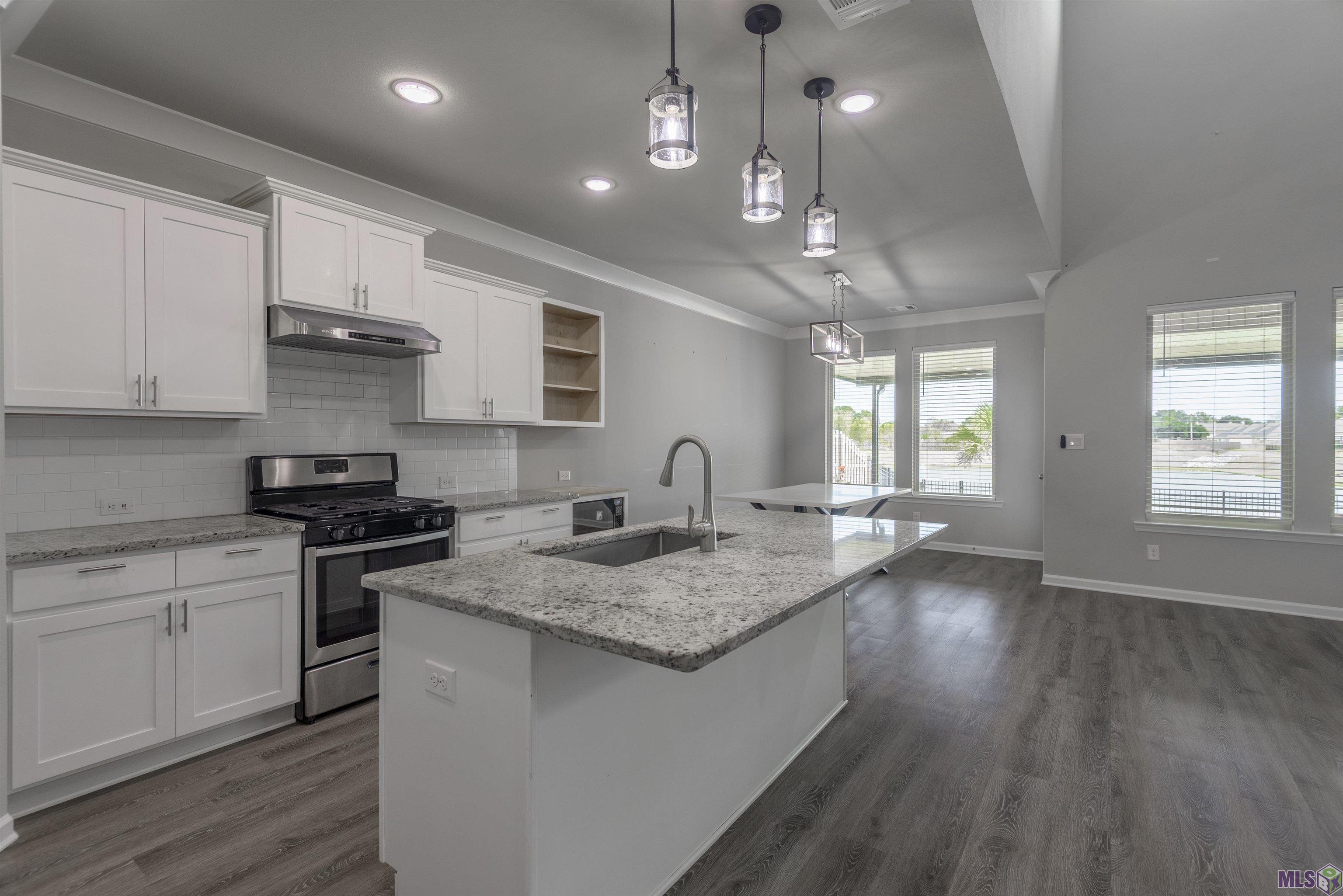 4509 Napa Way Baton Rouge, LA 70817 - Photo 1 of 37