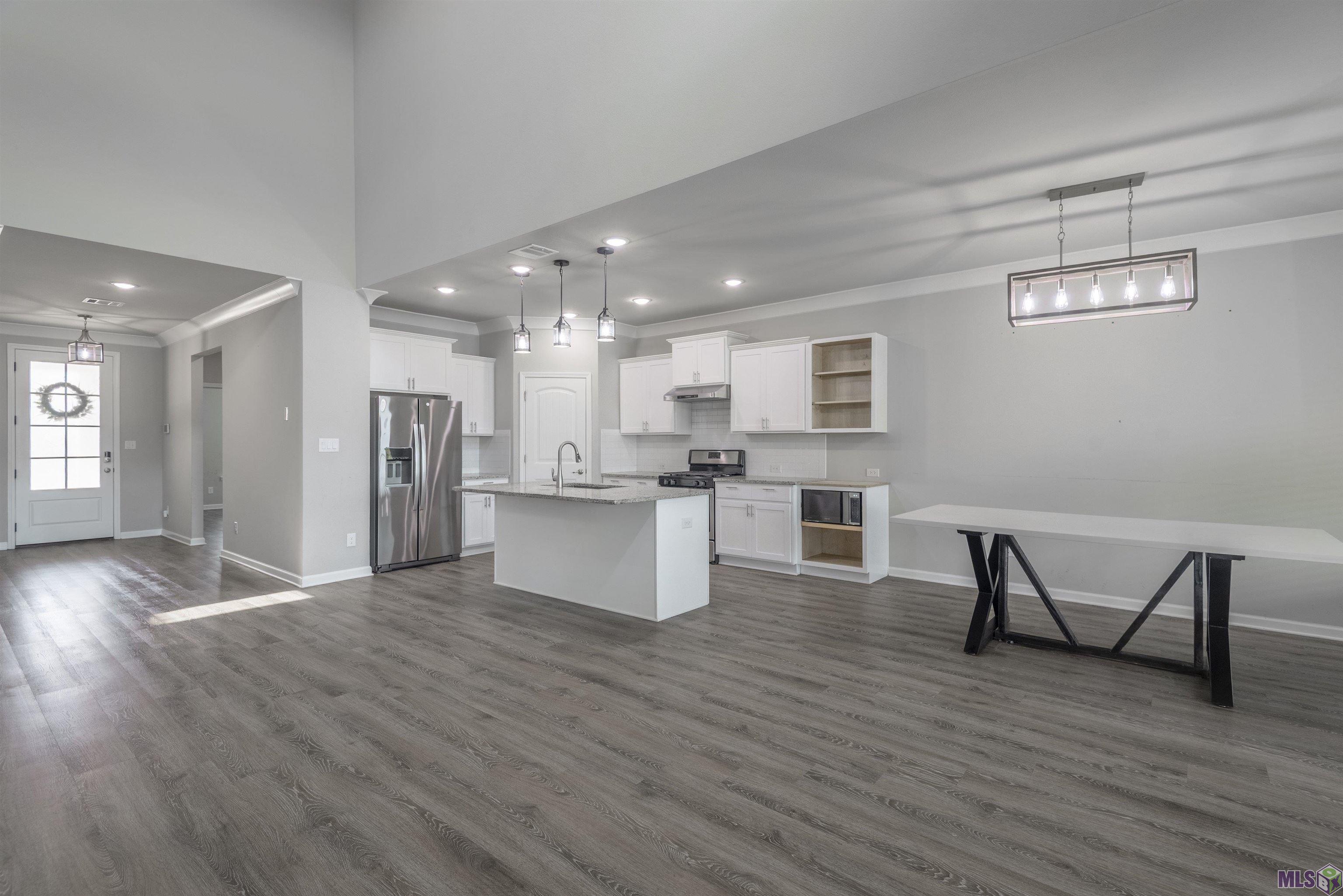 4509 Napa Way Baton Rouge, LA 70817 - Photo 7 of 37