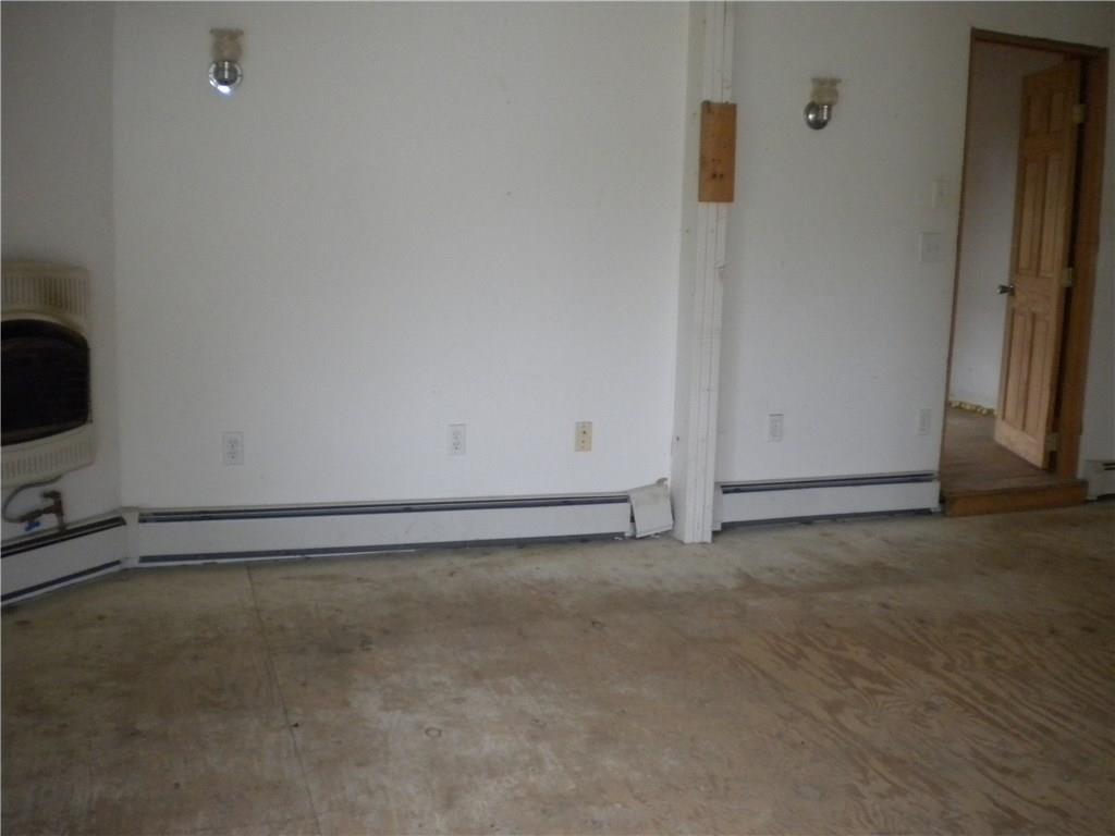 49 Wiswell Road Brewer, ME 04412 - Photo 5 of 12 Photo