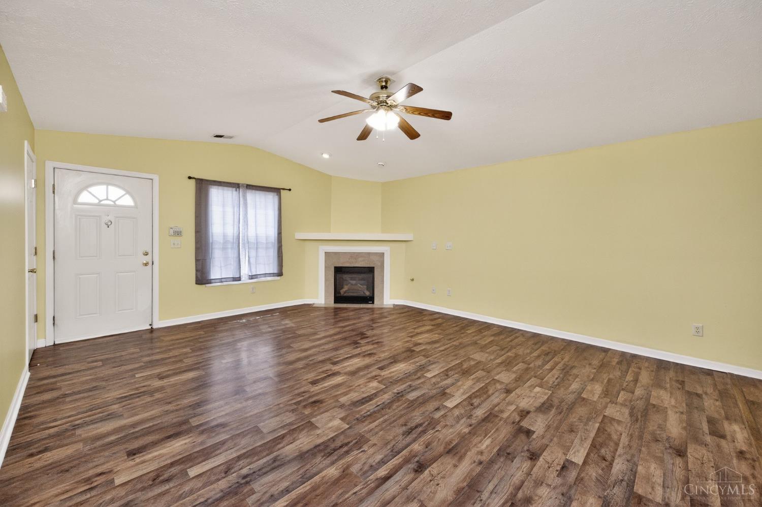 5847 Hester Road Oxford, OH 45056 - Photo 7 of 37