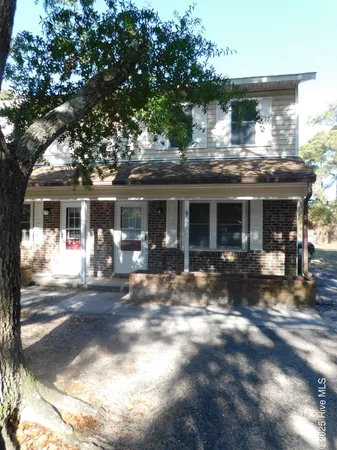 $1,500 | 2005 Lennoxville Road, Unit B, Beaufort, NC 28516