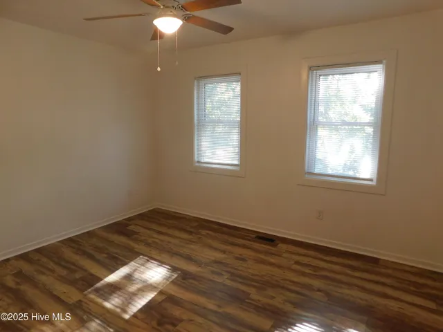 $1,500 | 2005 Lennoxville Road, Unit B, Beaufort, NC 28516