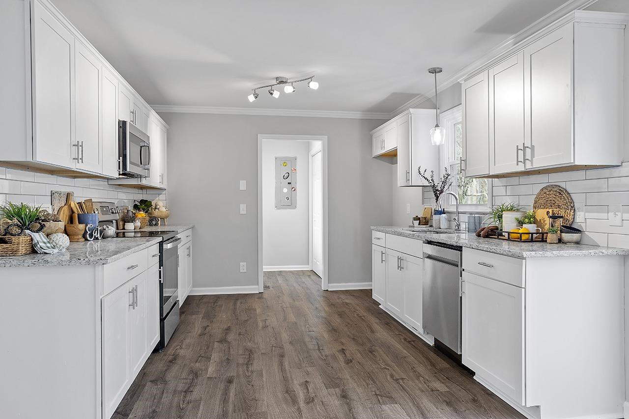 5905 Damon Court Raleigh, NC 27610 - Photo 7 of 24 Photo 7