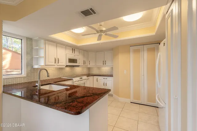 $1,800 | 24 Pinehurst Place, Palm Coast, FL 32137