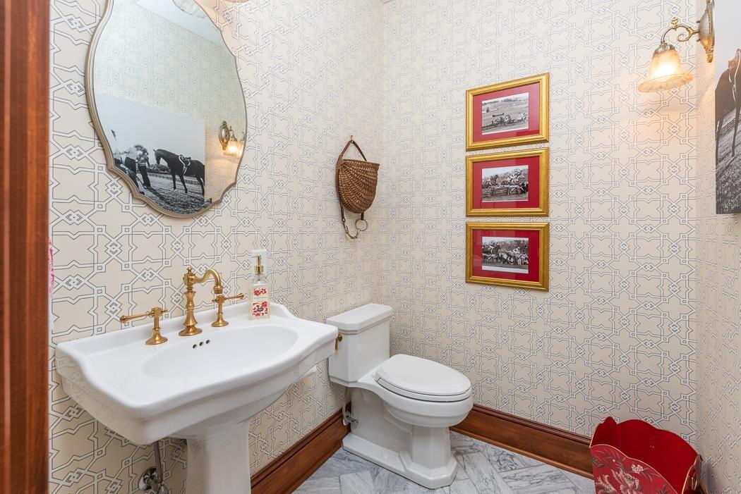 950 Lea Port Road Verona, VA 24482 - Photo 47 of 75 a bathroom with a toilet a sink and mirror