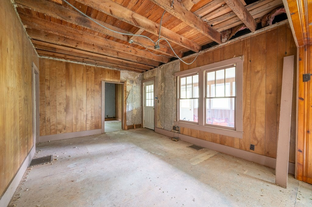 1720 West Ridge Road Wytheville, VA 24382 - Photo 22 of 70 Gallery Image 22