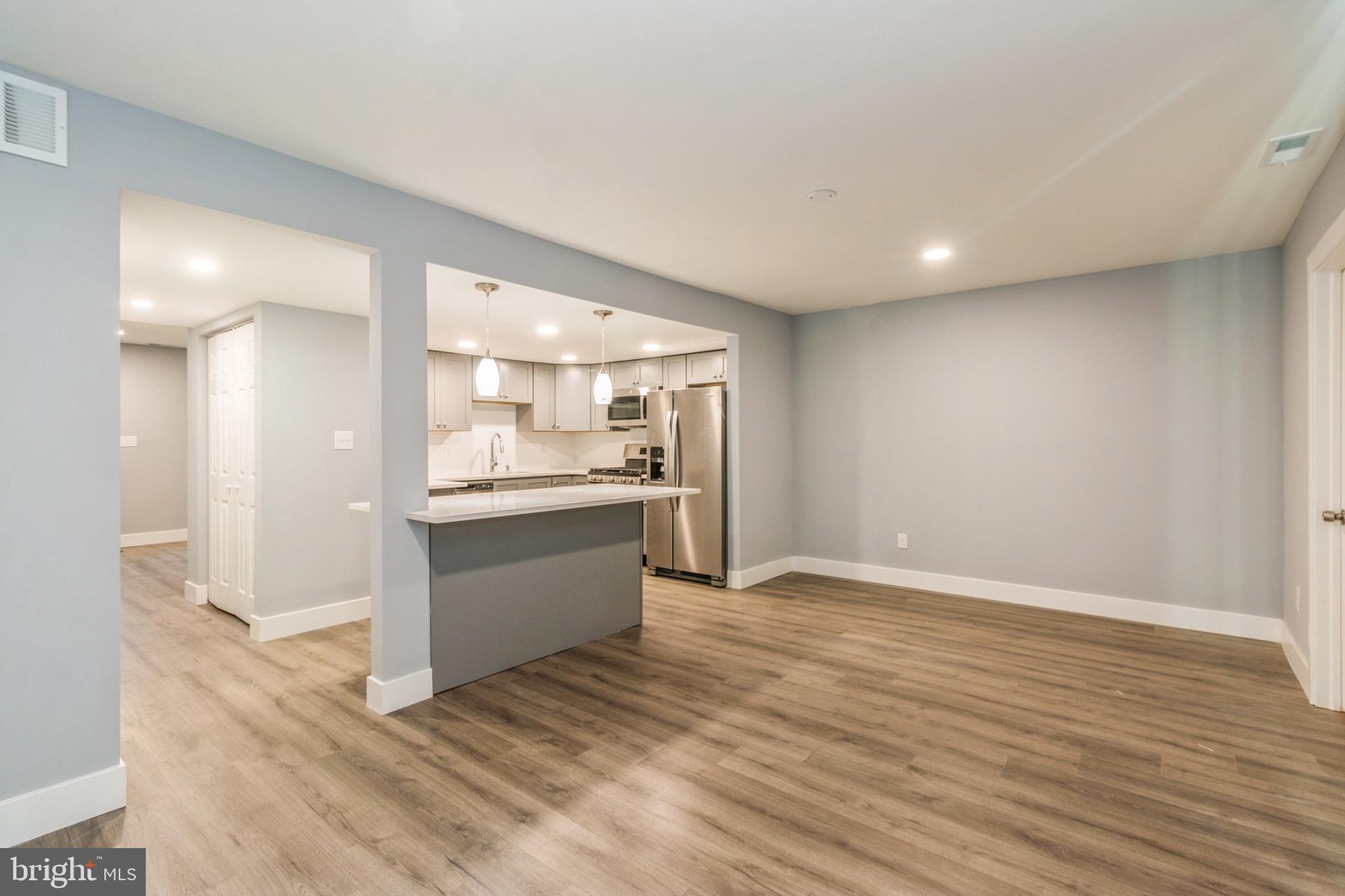 103 Myrtle Court Lindenwold, NJ 08021 - Photo 13 of 36
