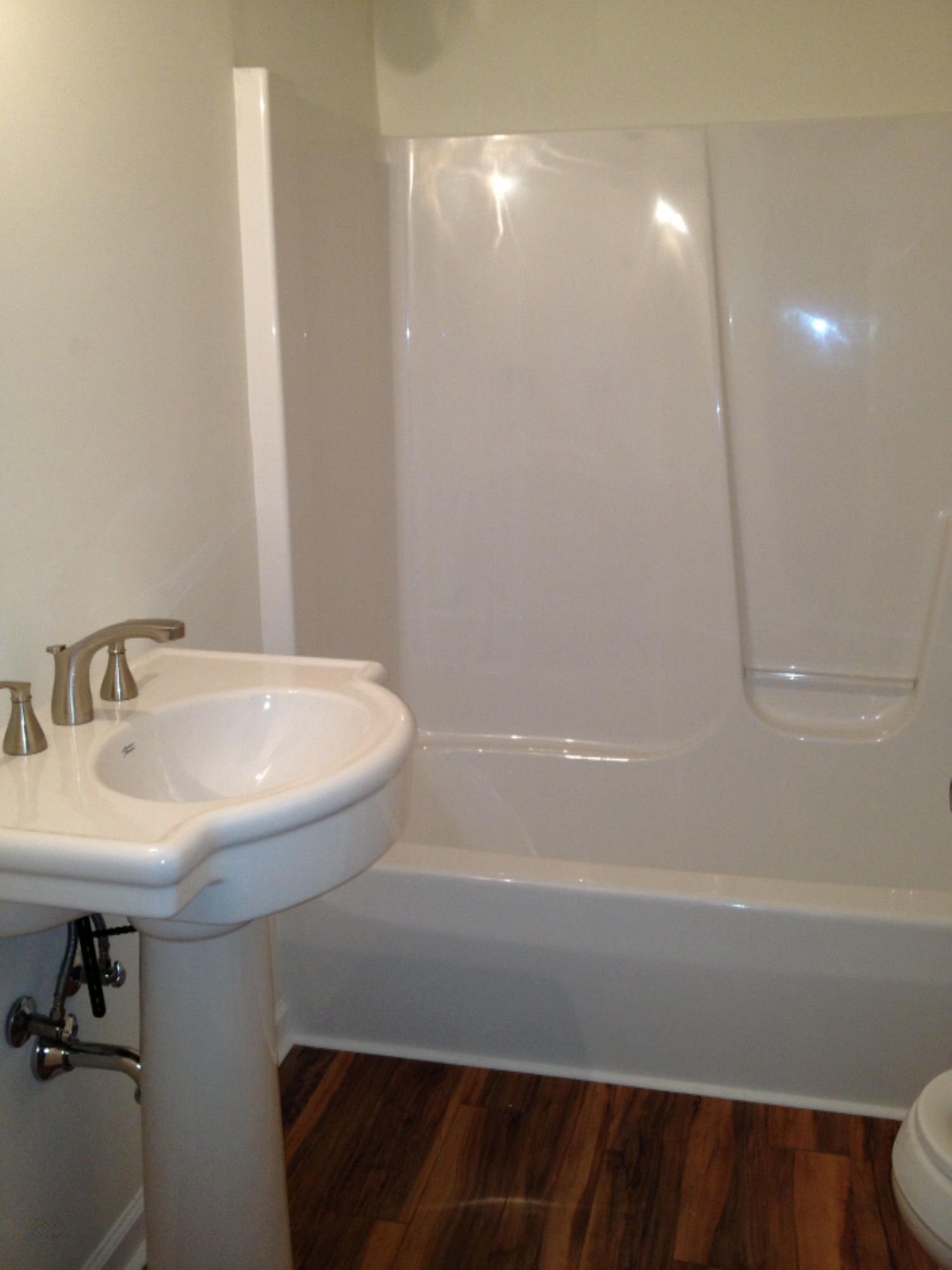 2467 Coloma Road Benton Harbor, MI 49022 - Photo 13 of 13 Bath