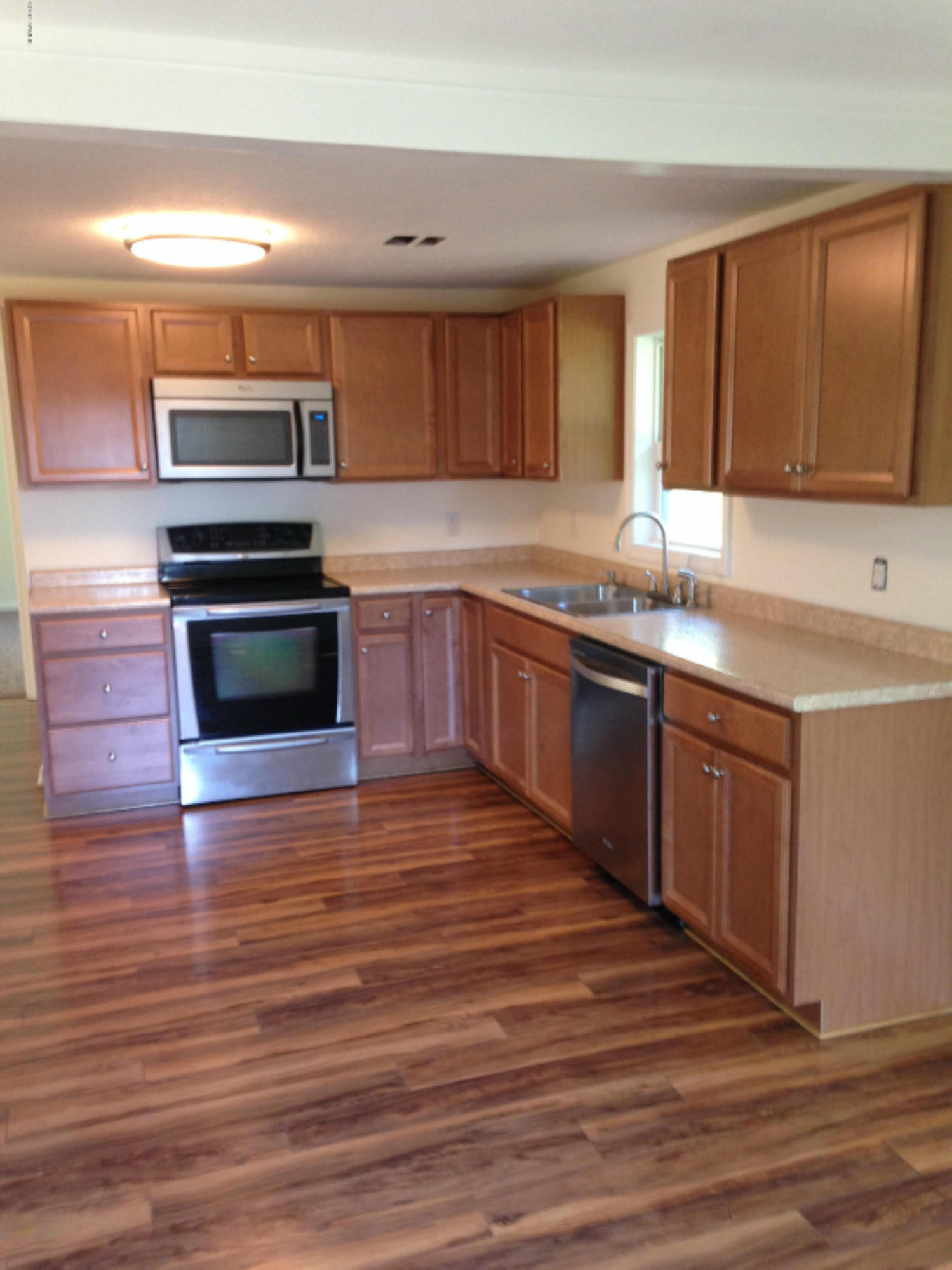 2467 Coloma Road Benton Harbor, MI 49022 - Photo 10 of 13 Kitchen