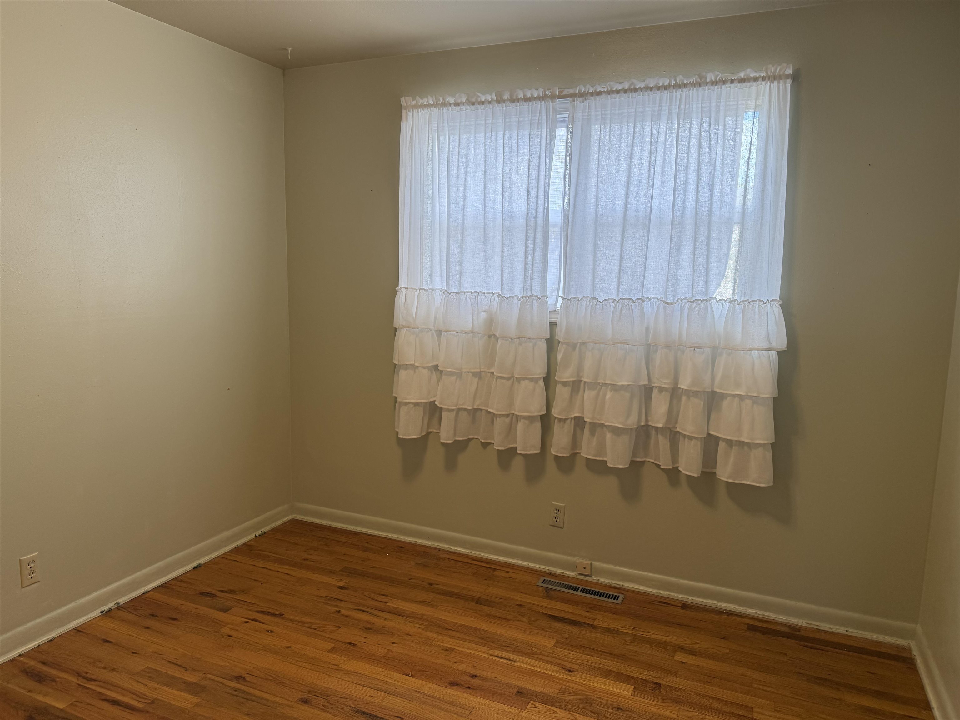 112 Peppermint Lane Thermopolis, WY 82443 - Photo 11 of 37