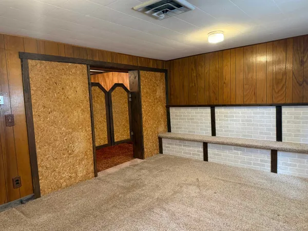 $275,000 | 112 Peppermint Lane, Thermopolis, WY 82443