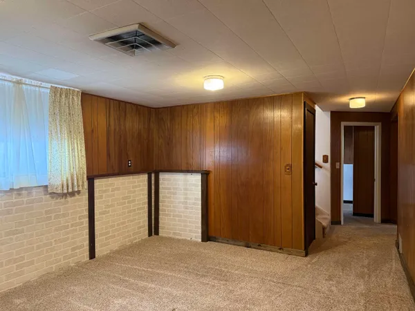 $275,000 | 112 Peppermint Lane, Thermopolis, WY 82443