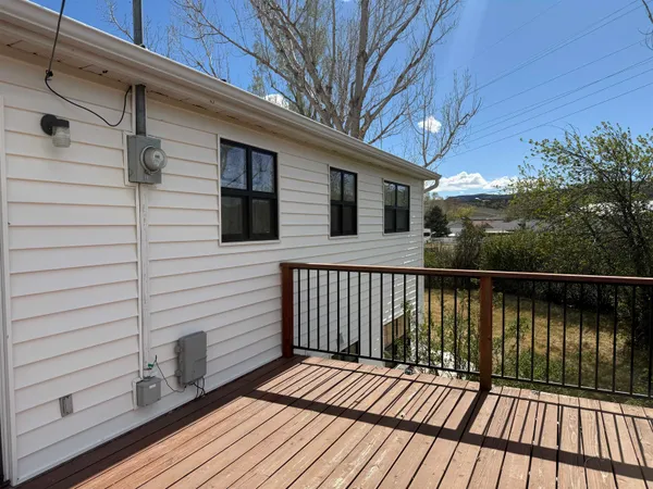 $275,000 | 112 Peppermint Lane, Thermopolis, WY 82443