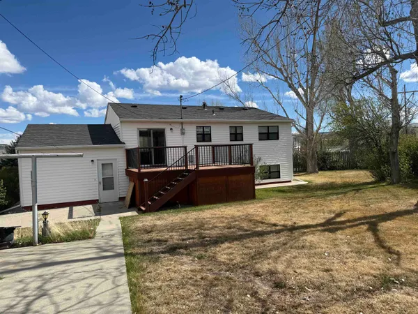 $275,000 | 112 Peppermint Lane, Thermopolis, WY 82443