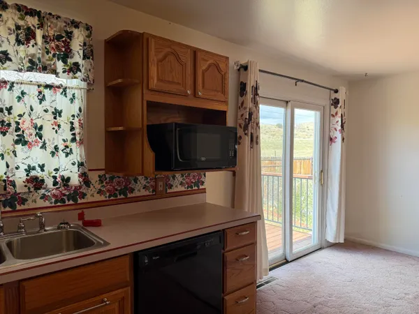 $275,000 | 112 Peppermint Lane, Thermopolis, WY 82443