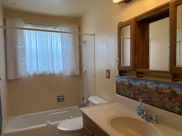 $275,000 | 112 Peppermint Lane, Thermopolis, WY 82443