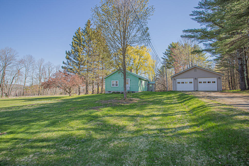 32 Hammond Road Wilton, ME 04294 - Photo 20 of 31 photo (1 of 32)