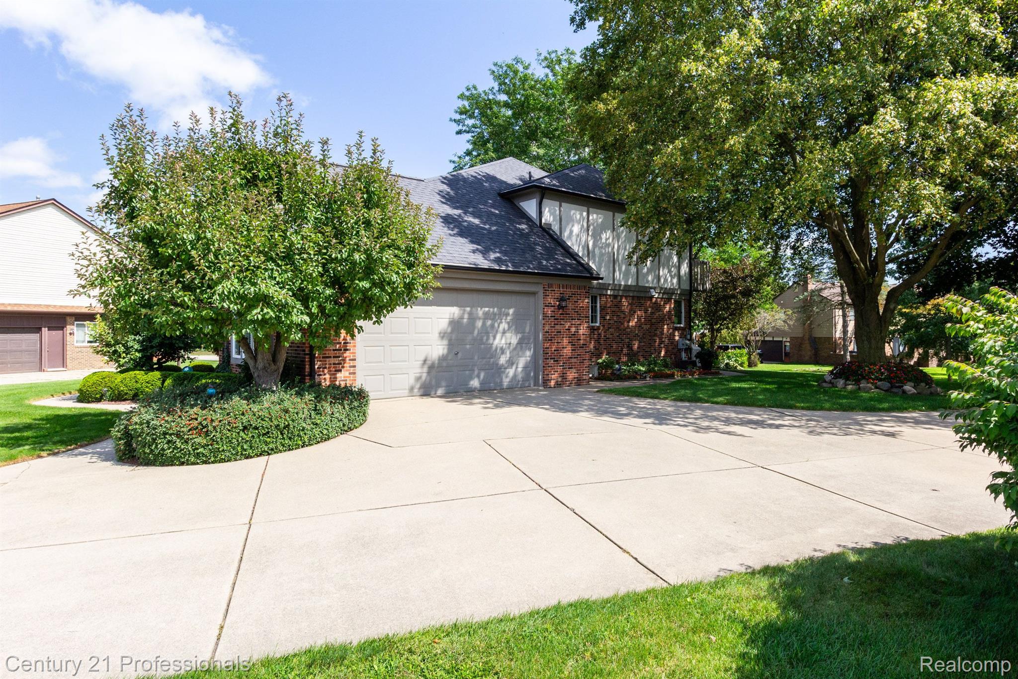 778 Lockmoore Court Rochester, MI 48307 - Photo 45 of 62 Gallery Image 45