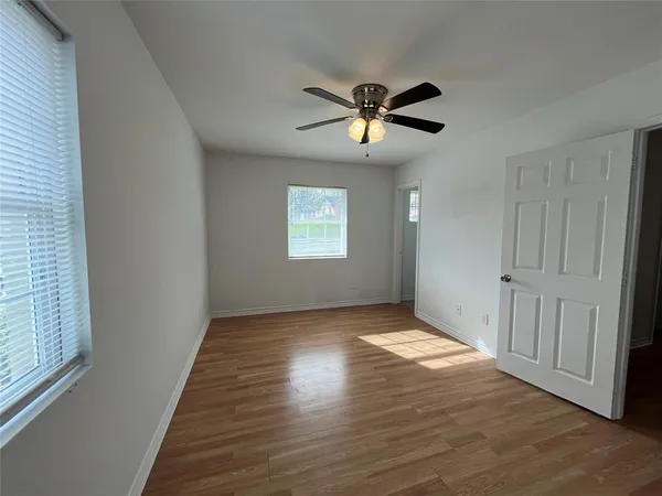 $1,600 | 5828 Lazy River Drive, Dallas, TX 75241