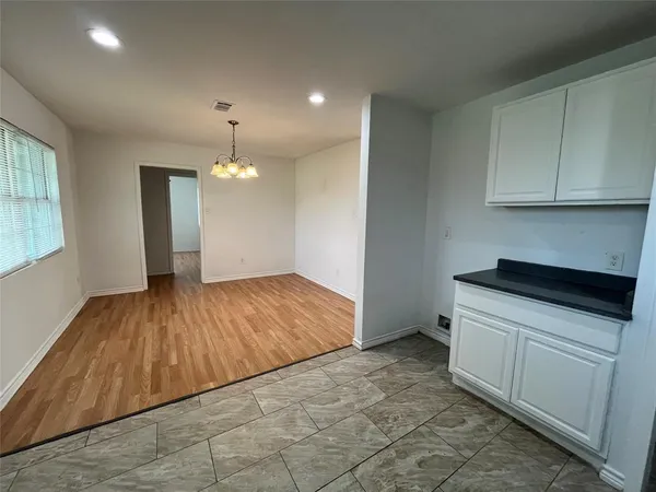 $1,600 | 5828 Lazy River Drive, Dallas, TX 75241