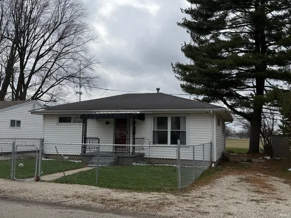 $119,900 | 3505 South Ebright Street, Muncie, IN 47302