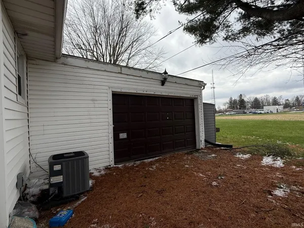 $117,900 | 3505 South Ebright Street, Muncie, IN 47302