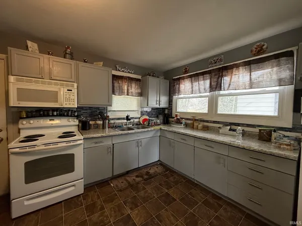 $119,900 | 3505 South Ebright Street, Muncie, IN 47302