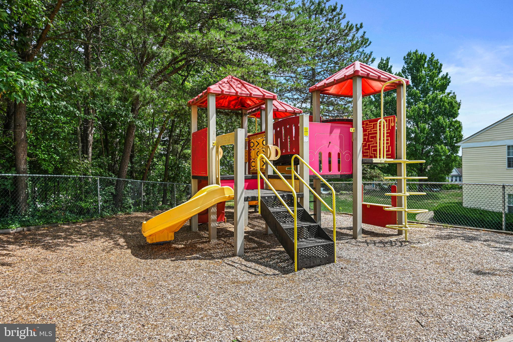 14905 Rydell Road, Unit 202 Centreville, VA 20121 - Photo 22 of 28