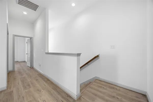 $1,900 | 4521 Clover Street, Houston, TX 77051