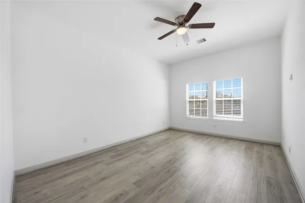 $1,900 | 4521 Clover Street, Houston, TX 77051