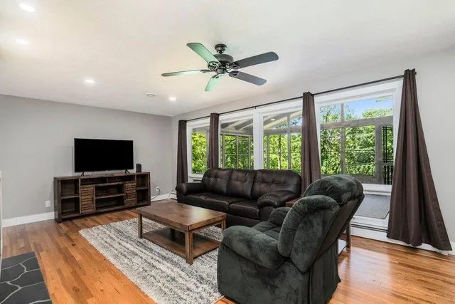 $479,500 | 3840 East Gull Lake Drive, Hickory Corners, MI 49060