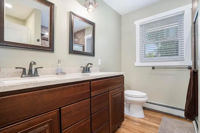 $479,500 | 3840 East Gull Lake Drive, Hickory Corners, MI 49060