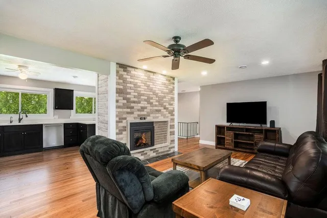 $479,500 | 3840 East Gull Lake Drive, Hickory Corners, MI 49060