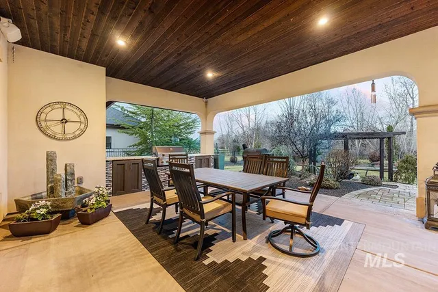 $1,699,900 | 698 West Back Forty Drive, Eagle, ID 83616