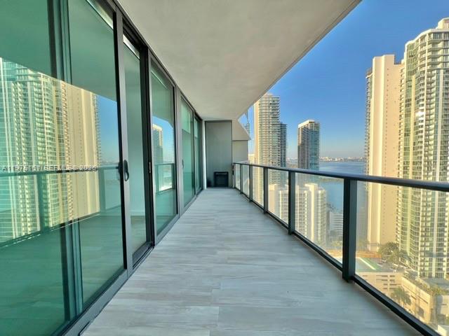 460 Northeast 28th Street, Unit 3203 Miami, FL 33137 - Photo 2 of 41