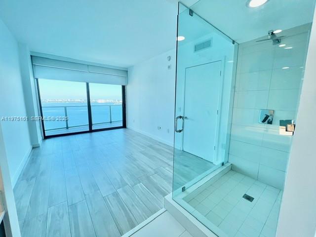 460 Northeast 28th Street, Unit 3203 Miami, FL 33137 - Photo 8 of 41 Master Bedroom