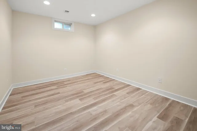 $2,240,000 | 217 Pleasant Street Southwest, Vienna, VA 22180