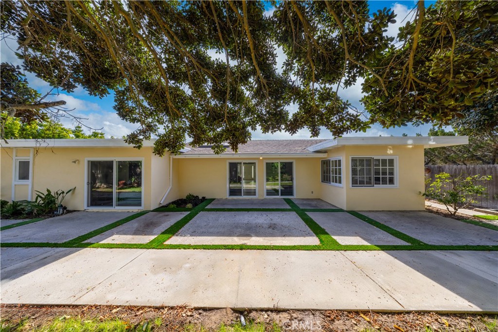 19421 Sierra Lago Road Irvine, CA 92603 - Photo 36 of 47