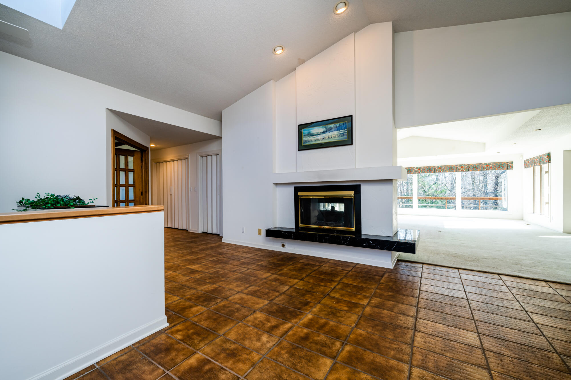 2107 Roslin Road Benton Harbor, MI 49022 - Photo 3 of 84 Roslin-302