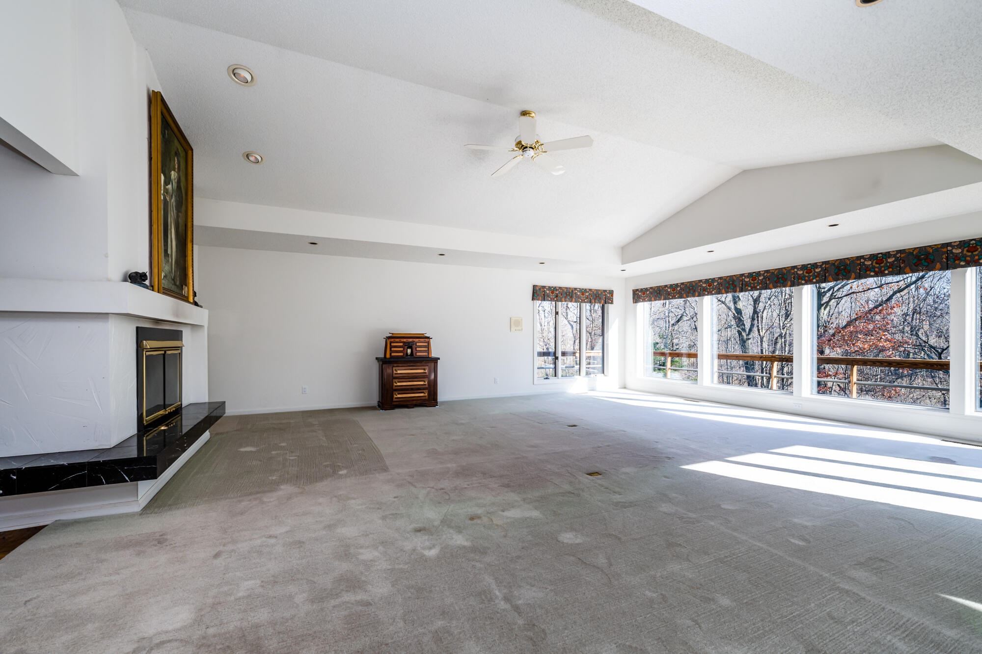 2107 Roslin Road Benton Harbor, MI 49022 - Photo 4 of 84 Roslin-303