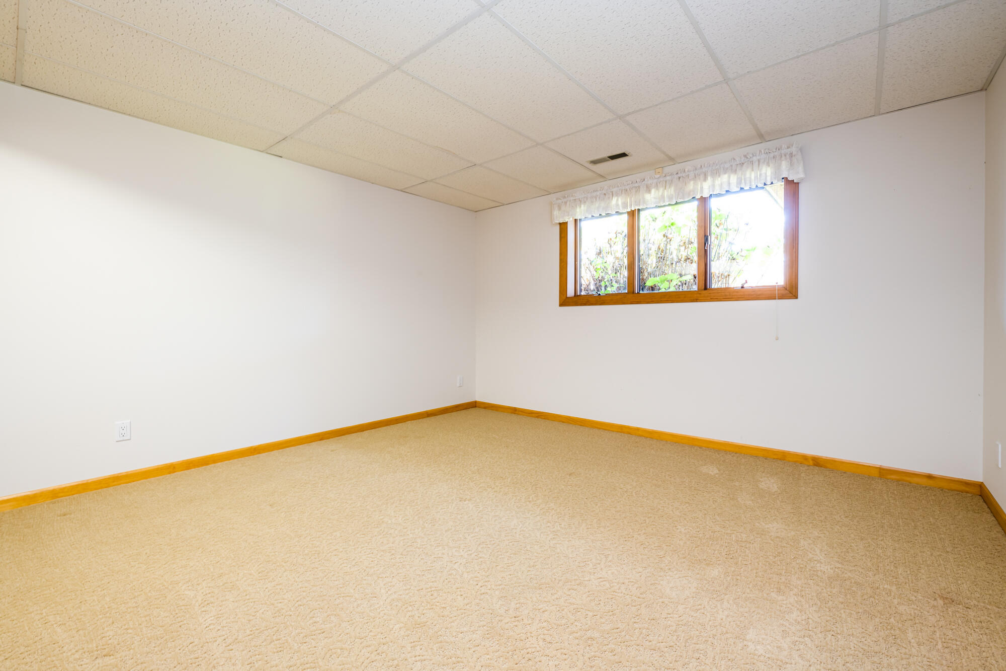 2107 Roslin Road Benton Harbor, MI 49022 - Photo 43 of 84 Roslin-339