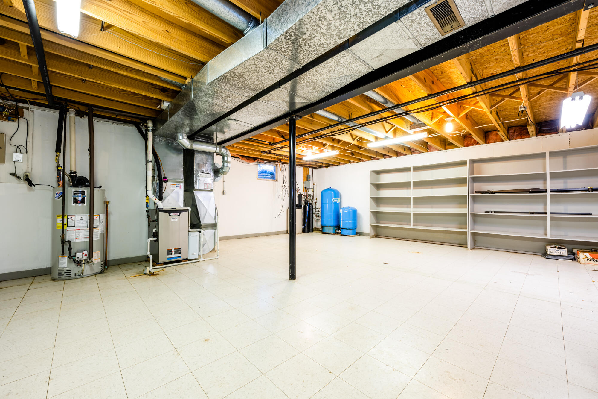 2107 Roslin Road Benton Harbor, MI 49022 - Photo 45 of 84 Roslin-341