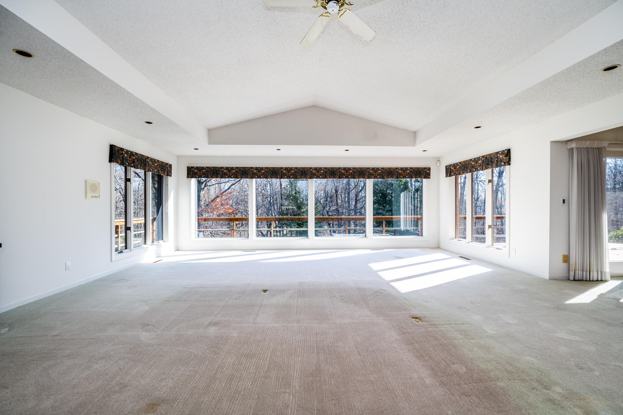 2107 Roslin Road Benton Harbor, MI 49022 - Photo 5 of 84 Roslin-304