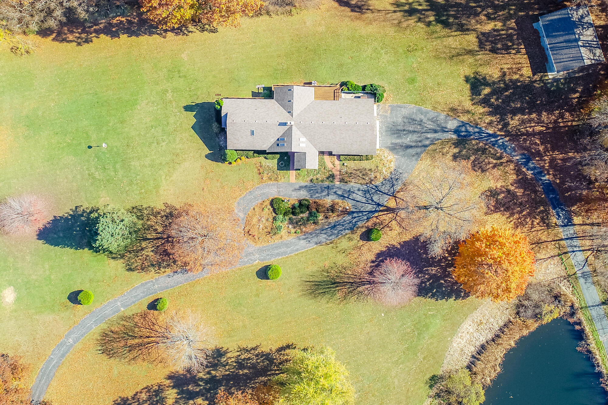 2107 Roslin Road Benton Harbor, MI 49022 - Photo 84 of 84 Roslin-146