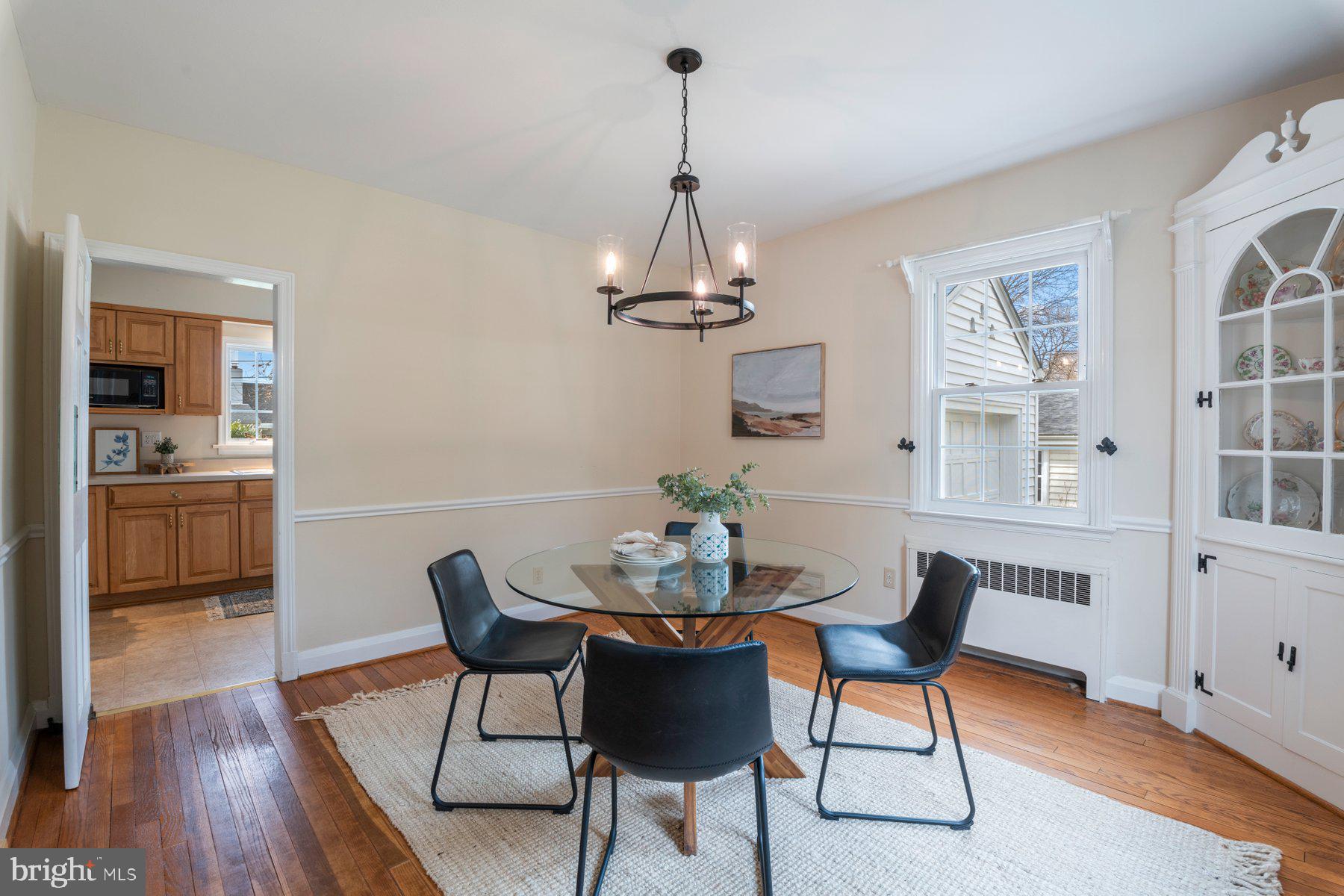 102 Yorkleigh Road Towson, MD 21204 - Photo 11 of 26