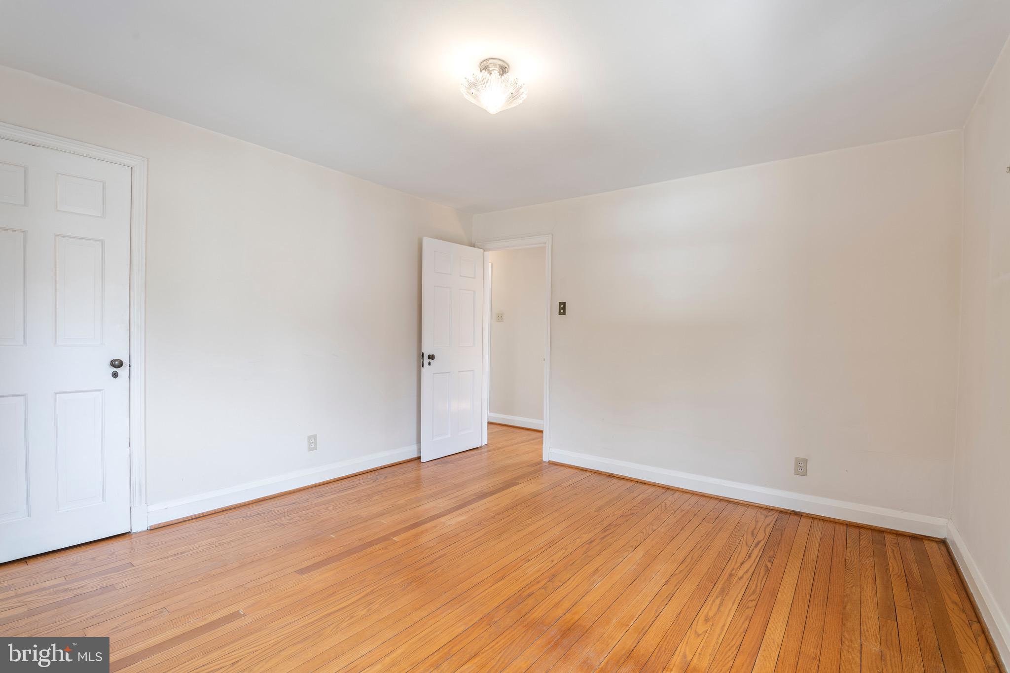 102 Yorkleigh Road Towson, MD 21204 - Photo 20 of 26